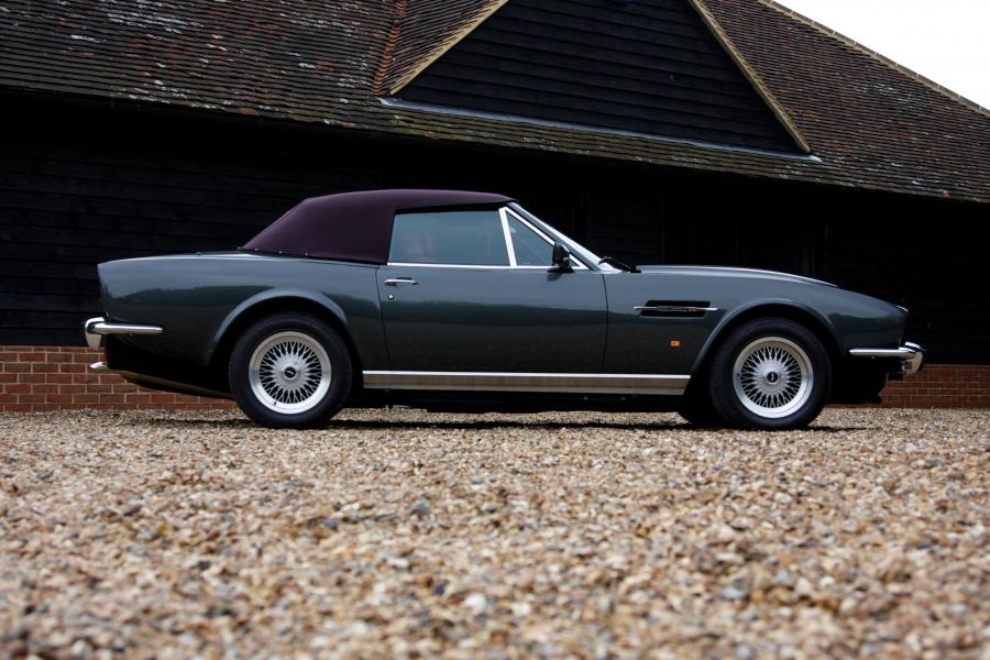  Aston Martin V8 Volante Prince of Wales 1989 года  (фото 2 из 5)